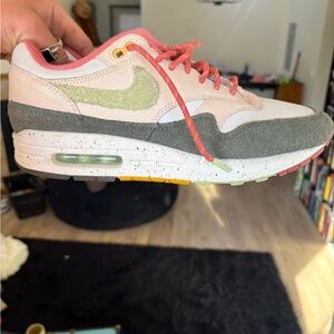 Nike Air Max 1 shoe